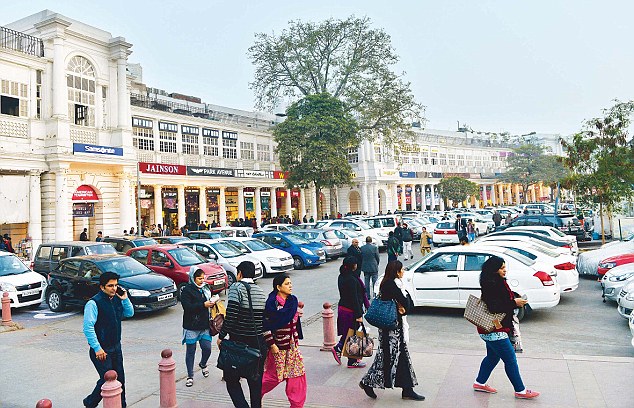 Top 10 Famous Shopping Destinations in Delhi - Shopping Guide