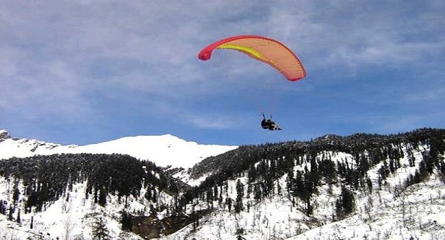 Solang Nala Paragliding