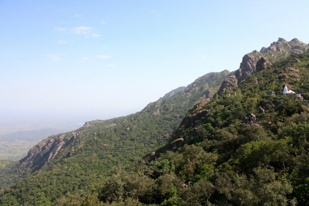 Honeymoon Point, famous places in Mount Abu