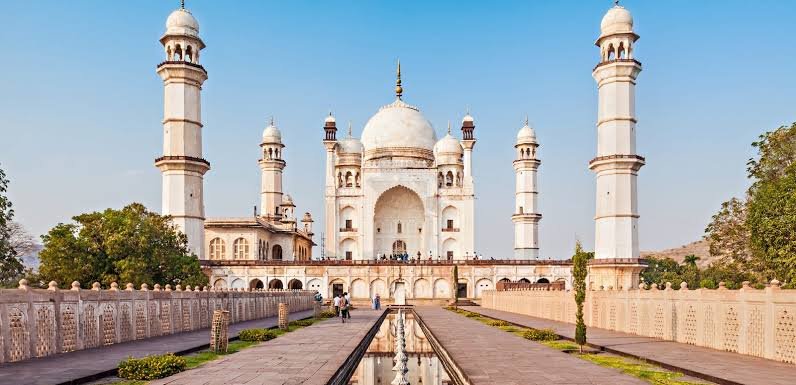 10 travel destinations in india