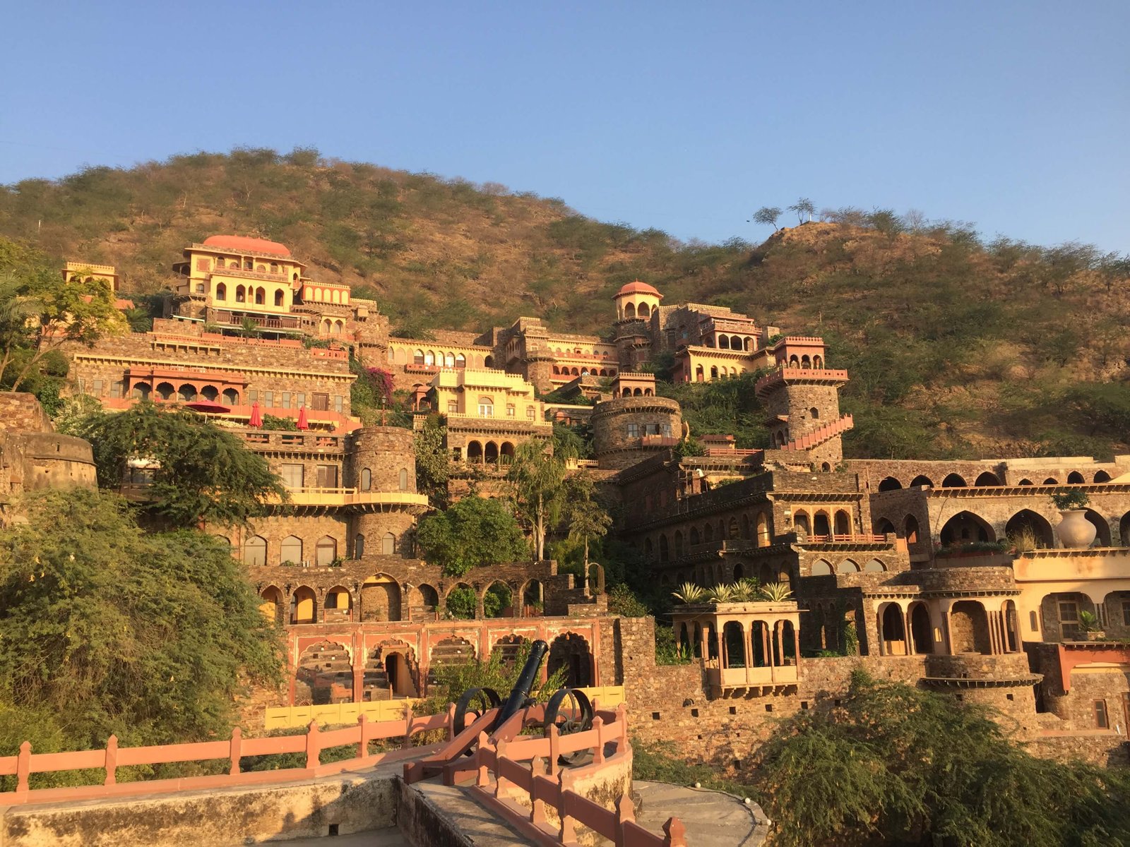 Neemrana Fort