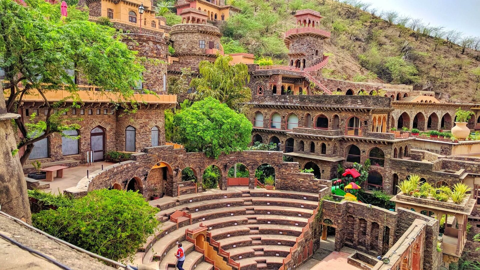 Neemrana Fort Palaces